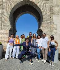 FREE WALKING TOUR